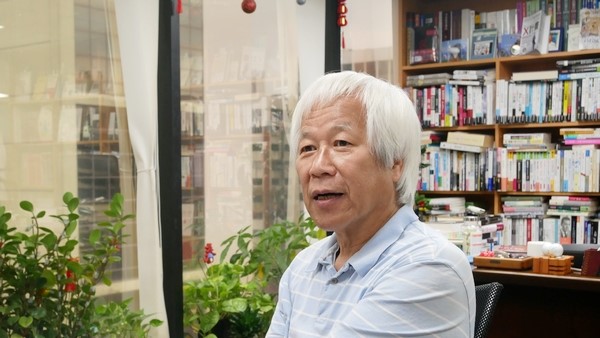 何飛鵬